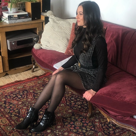 Meet your Posher, Jess - Picture 1 of 1